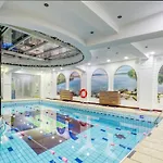 Apartment 3 Bedroom In Herastrau Area