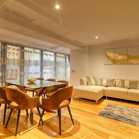 3 Bedroom In Herastrau Area * Bucareste