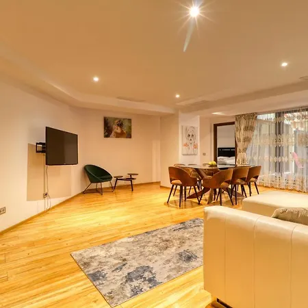 3 Bedroom In Herastrau Area