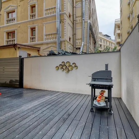 Apartamento 3 Bedroom In Herastrau Area Bucarest