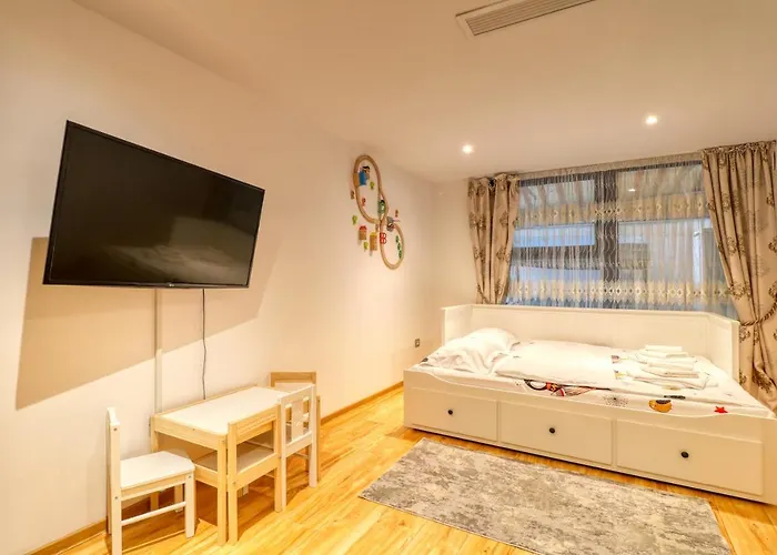 3 Bedroom In Herastrau Area Apartment