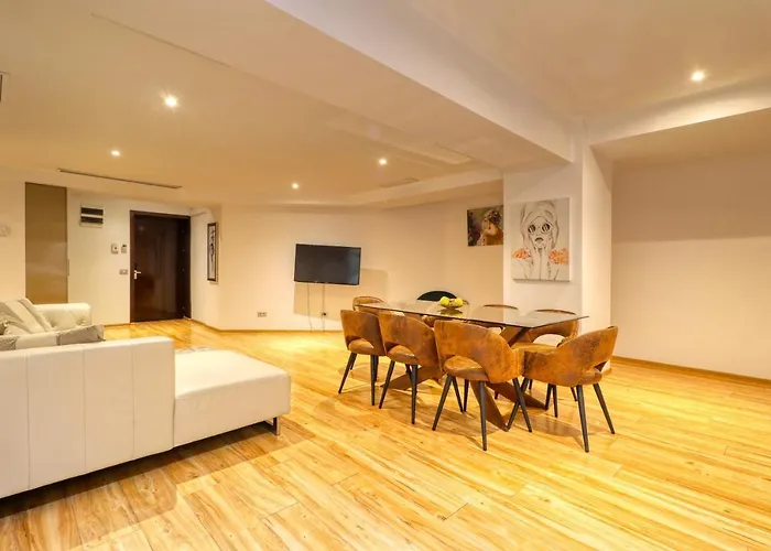 3 Bedroom In Herastrau Area