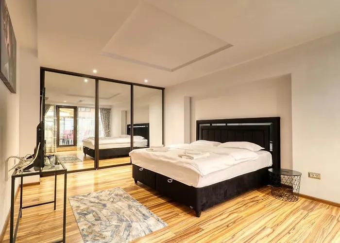 Appartement 3 Bedroom In Herastrau Area Boekarest