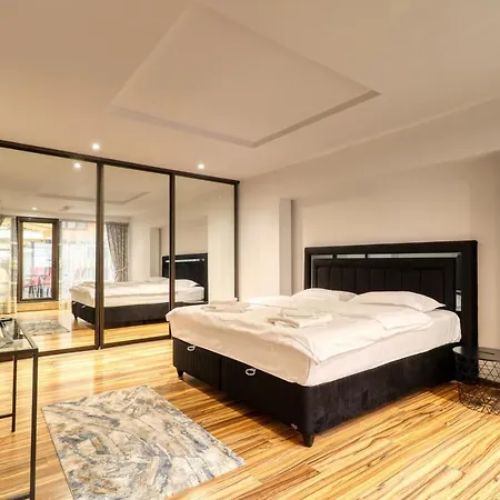 Apartment 3 Bedroom In Herastrau Area Bucharest