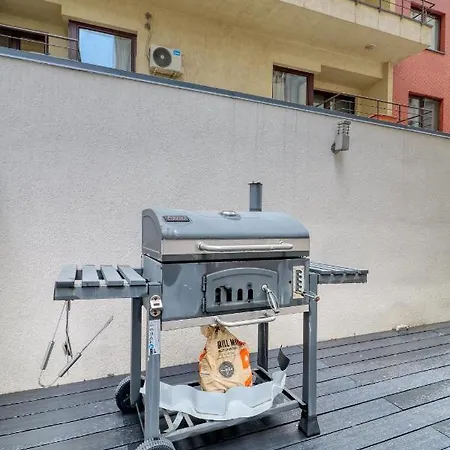 公寓 3 Bedroom In Herastrau Area 布加勒斯特