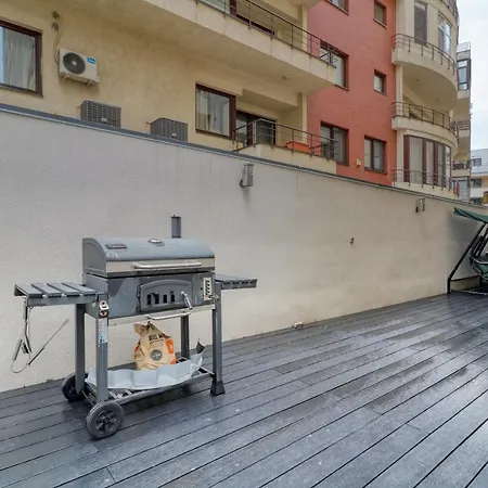 3 Bedroom In Herastrau Area Appartement *